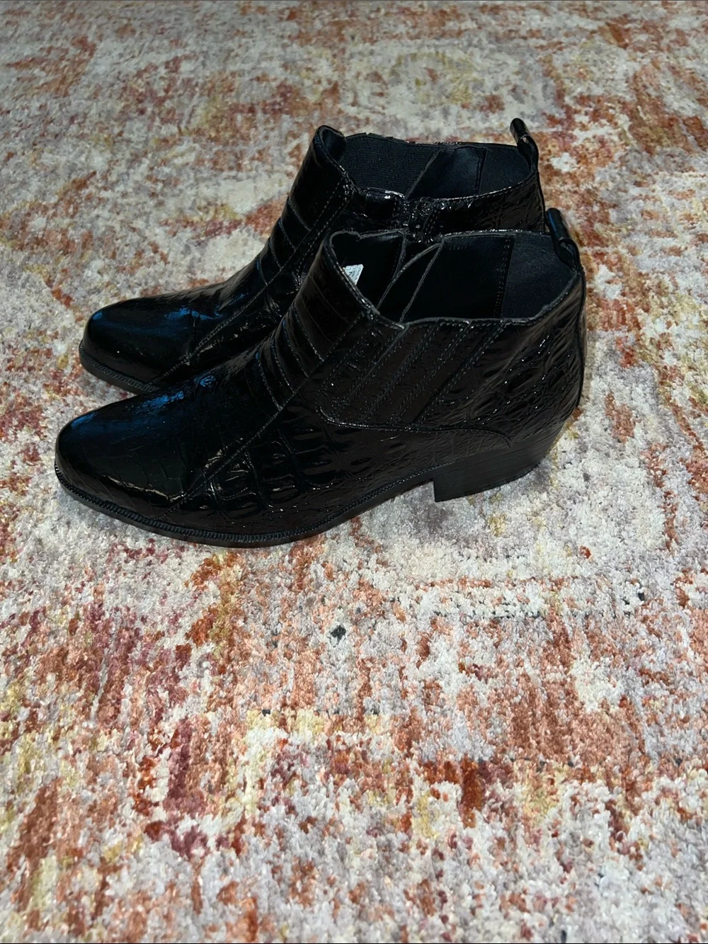 Black Croc-Embossed Men's Chelsea Boots